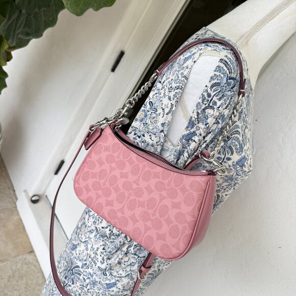 Last 1‼️COACH Teri Shoulder Bag In Signature Canvas CV933 Dusty Pink - Picture 6 of 10